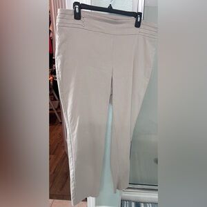 JM Collection Women's Cream Trousers
